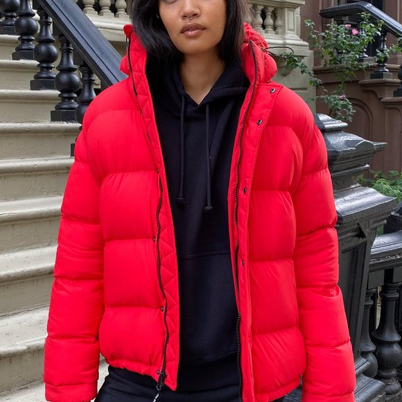 COPY - The Super Puff Jacket from Aritzia in Red. NWOT - Picture 1 of 4